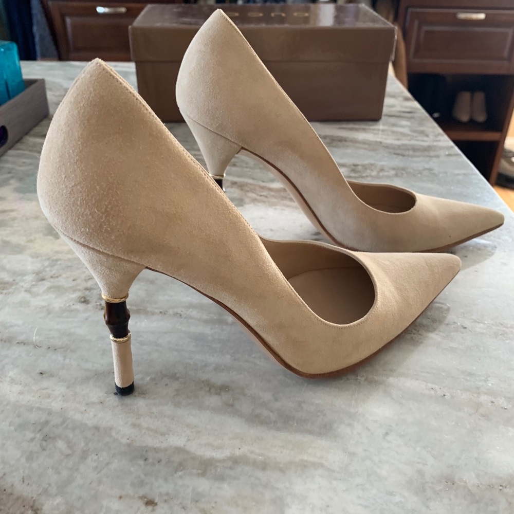 Gucci suede. Bamboo heel